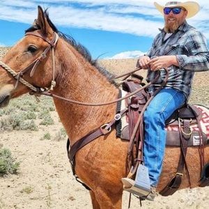 Meet your Posher, Jonathan